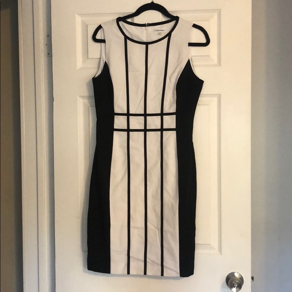 Professional Calvin Klein Dress - Picture 1 of 2